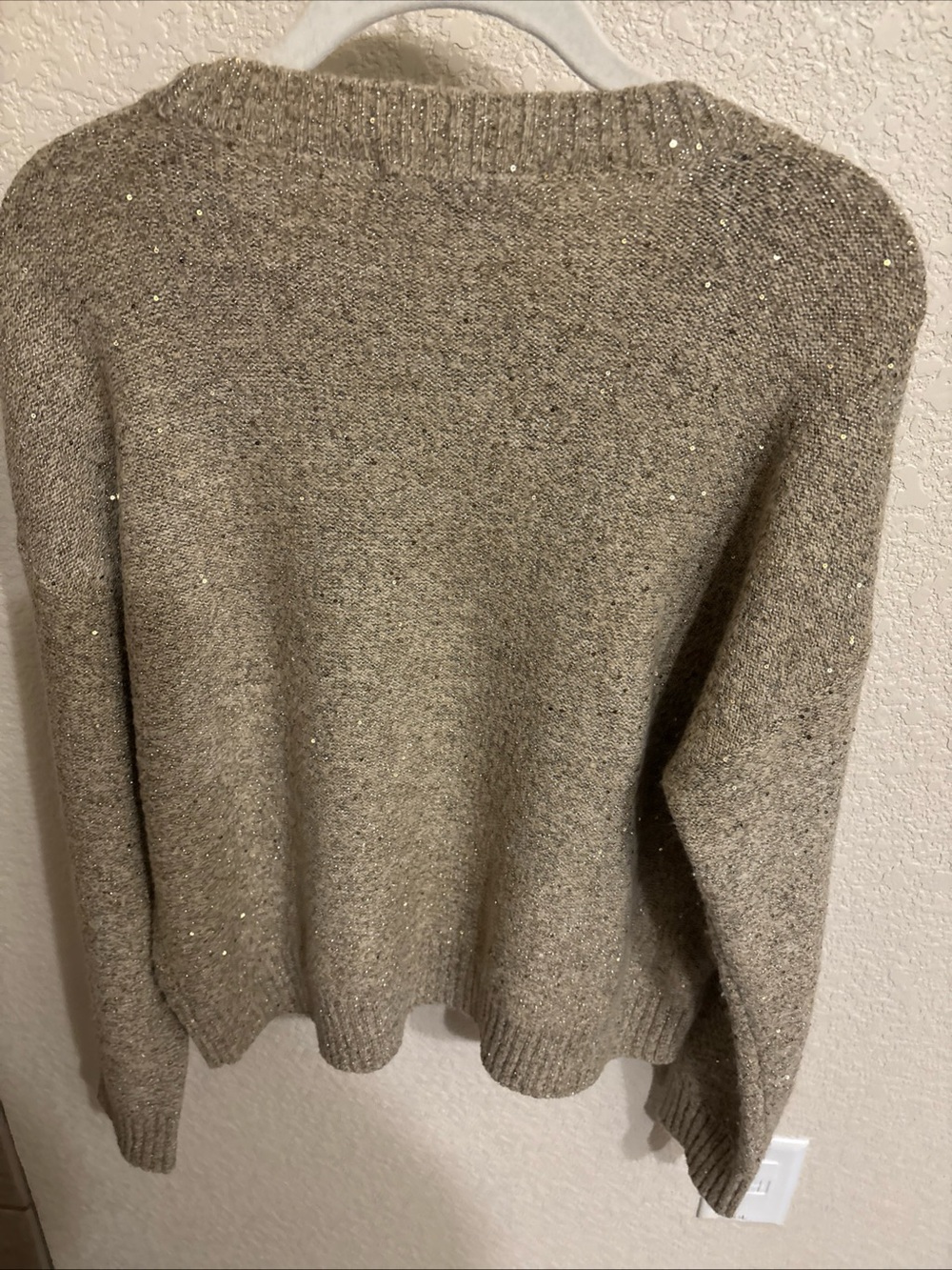 Loft Women’s Sweater Crew Neck Size Small Long Sleeve Tan With Gold Sequins - Picture 4 of 6